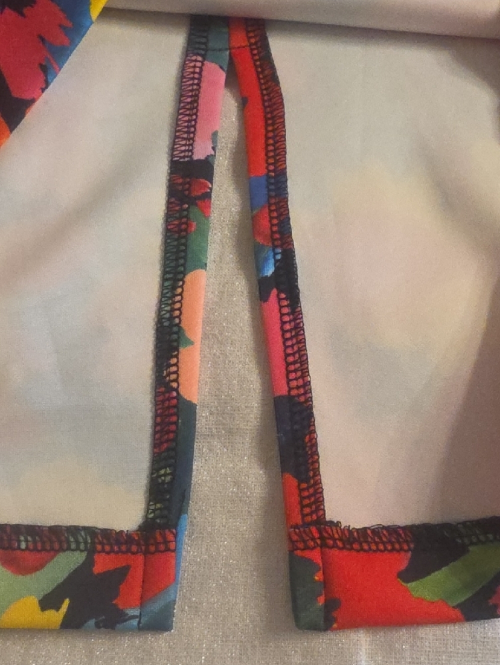 Alexia Admor Vibrant Floral Midi Dress in Pink, Red, Yellow and Green Size XL - Picture 10 of 13